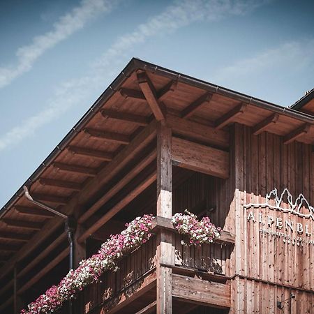 Hotel Alpenblick Sexten Exteriör bild