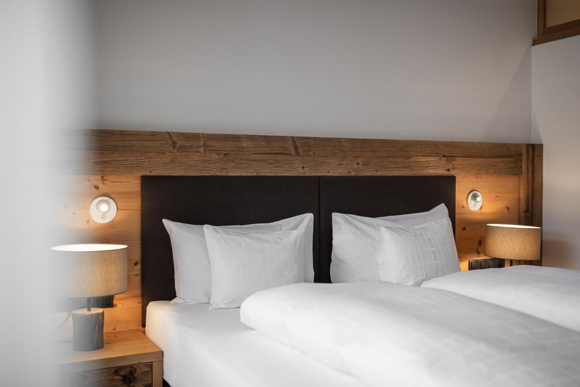 Hotel Alpenblick Sexten Exteriör bild