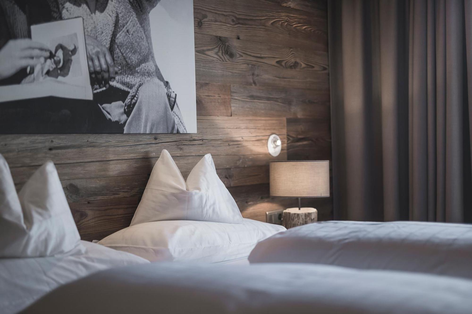 Hotel Alpenblick Sexten Exteriör bild