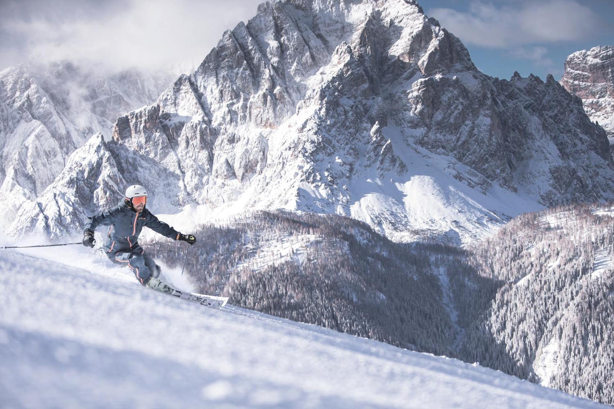 Hotel Alpenblick Sexten Exteriör bild